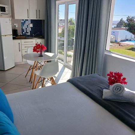Saldanha Bay Lodge Quarto foto
